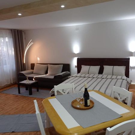 Meda Apartment Belgrado Exterior foto